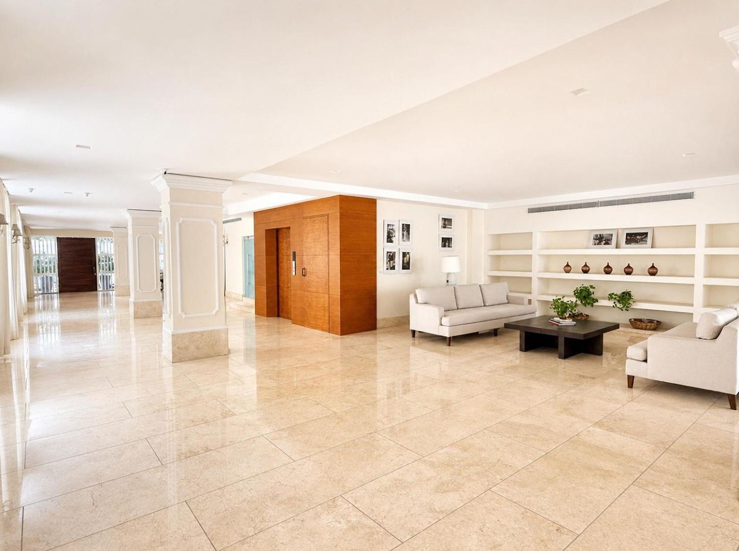 Apartamento Luxury 2br Inside Old City, Private Patio, Ac, 2 Pools & Parking