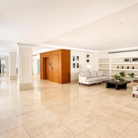 Apartamento Luxury 2br Inside Old City, Private Patio, Ac, 2 Pools & Parking